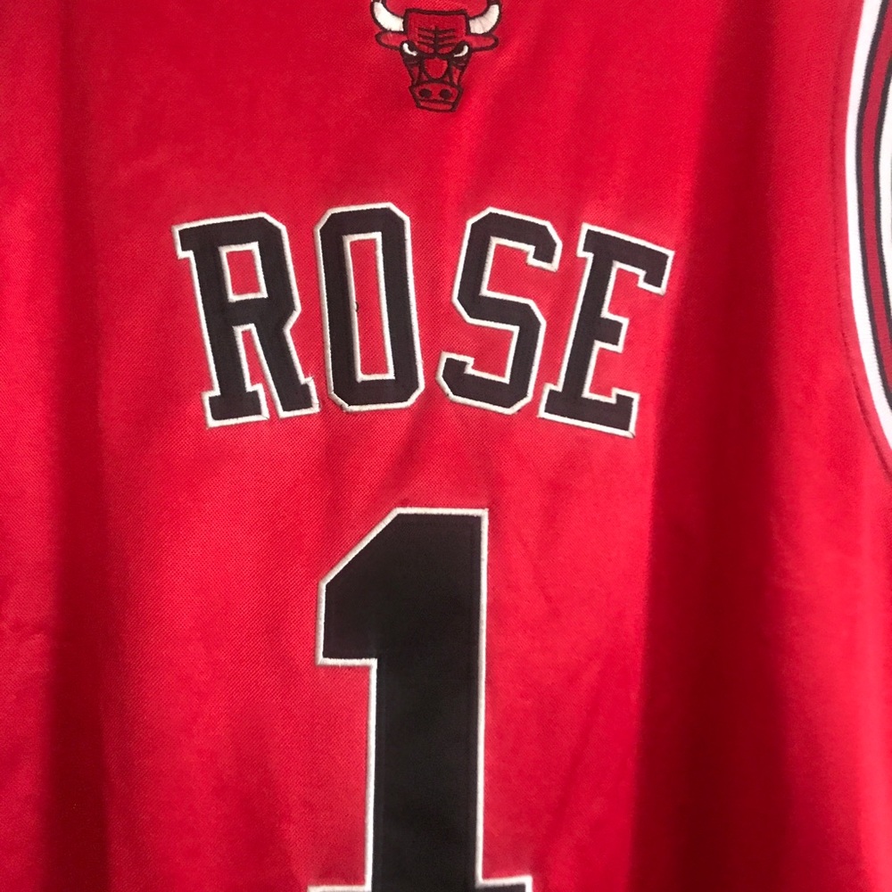 Adidas Derrick Rose CLASSIC BULLS Jersey - Picture 2 of 5